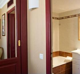Sun Riviera Hotel в Каннах
